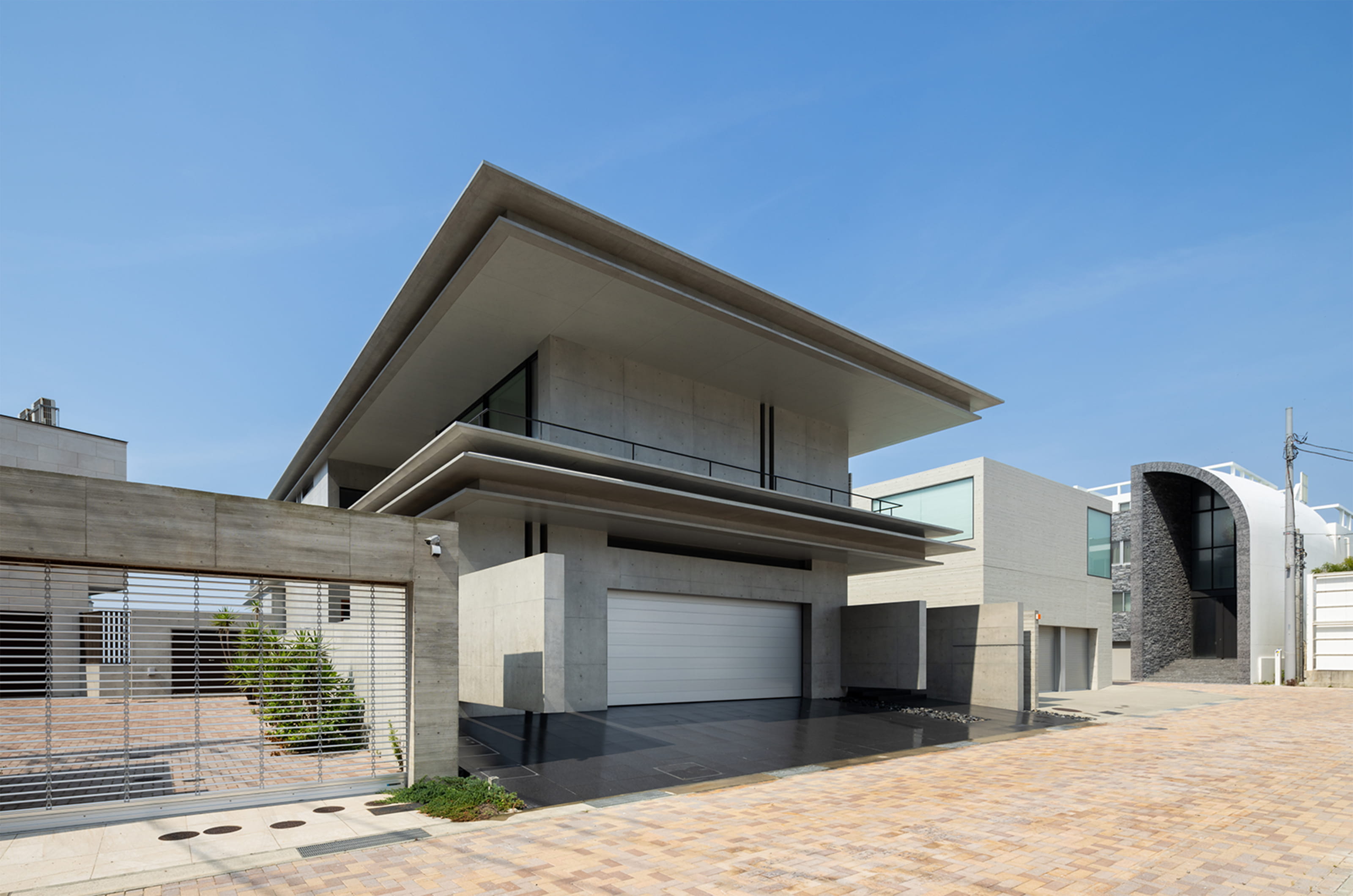 Eaves at Sajima 1