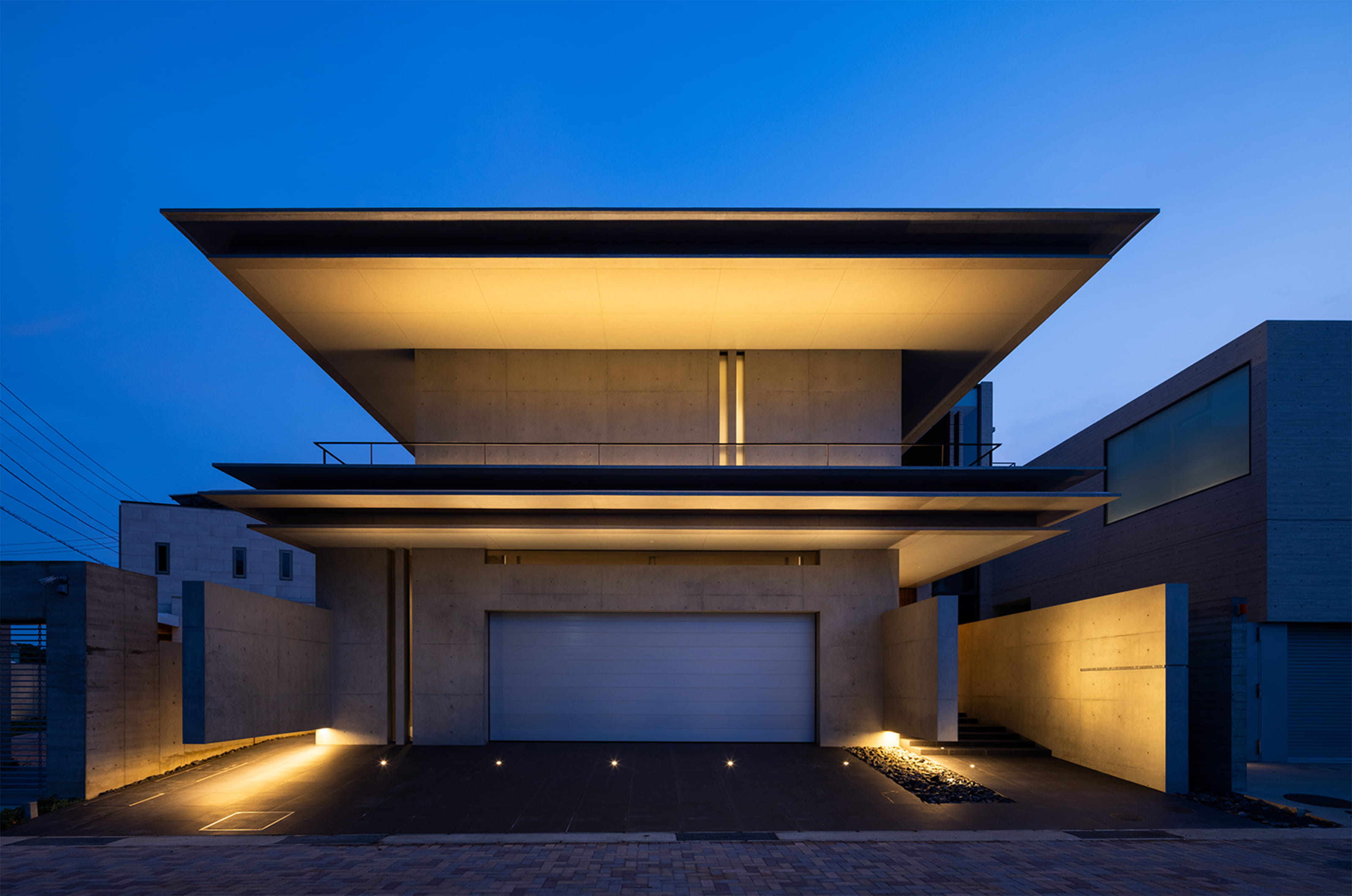 Eaves at Sajima 2